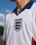 Close-up of the Three Lions Football Jersey crest and collar detail